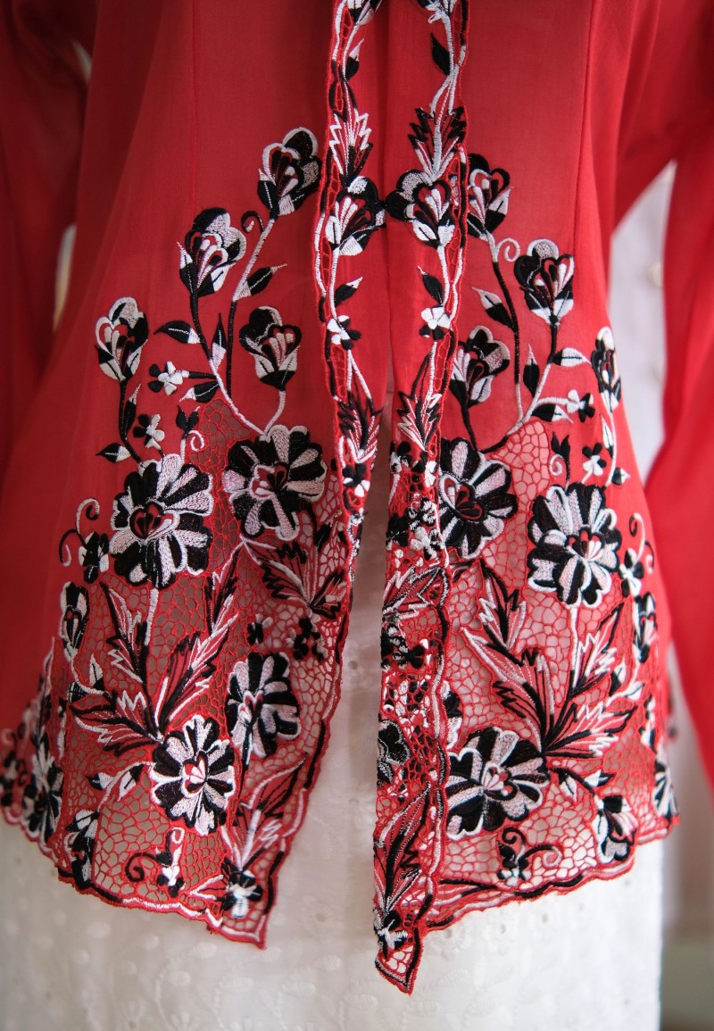 LEIA KEBAYA TOP 8.0 FIRE