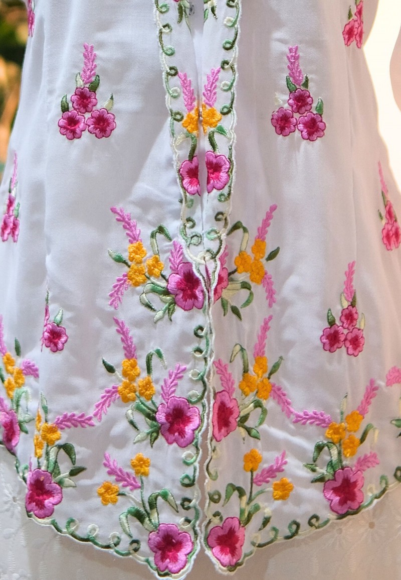 HANA KEBAYA BUTTON  TOP 2.0 MILK WHITE