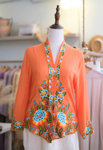UNA KEBAYA TOP IN GINGER SKY