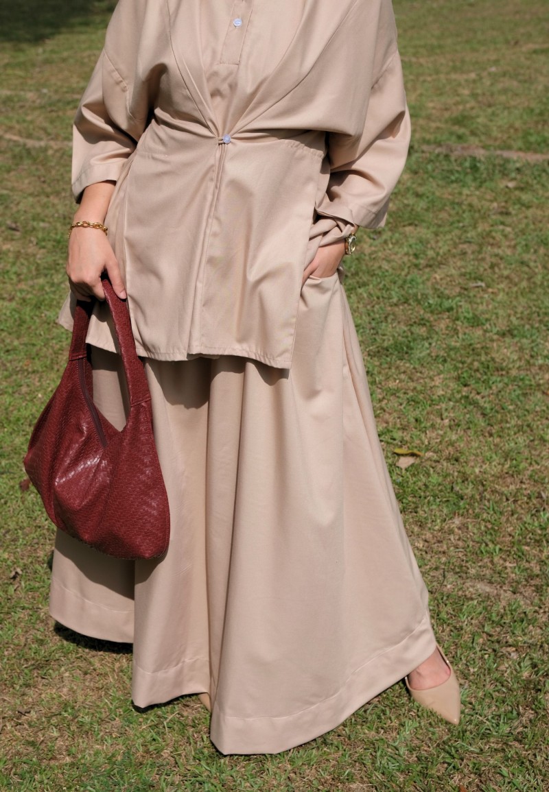 ASTRID SKIRT IN TAUPE