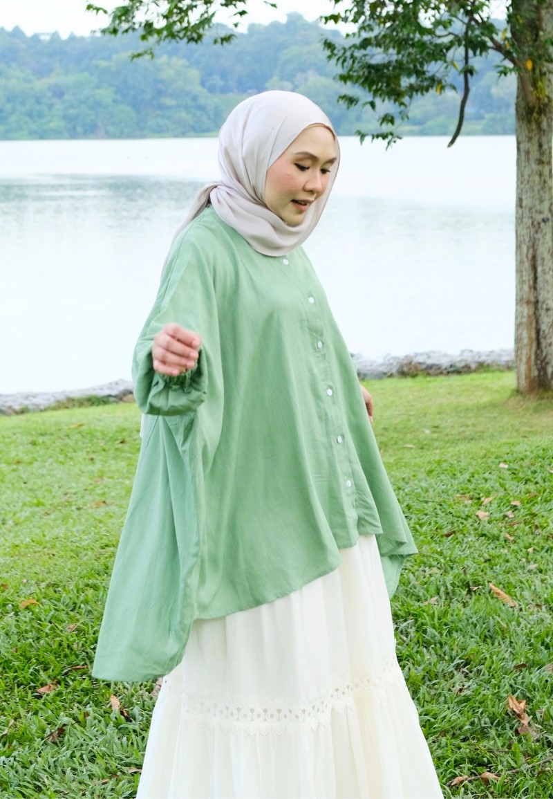 LETITIA BLOUSE IN GREEN