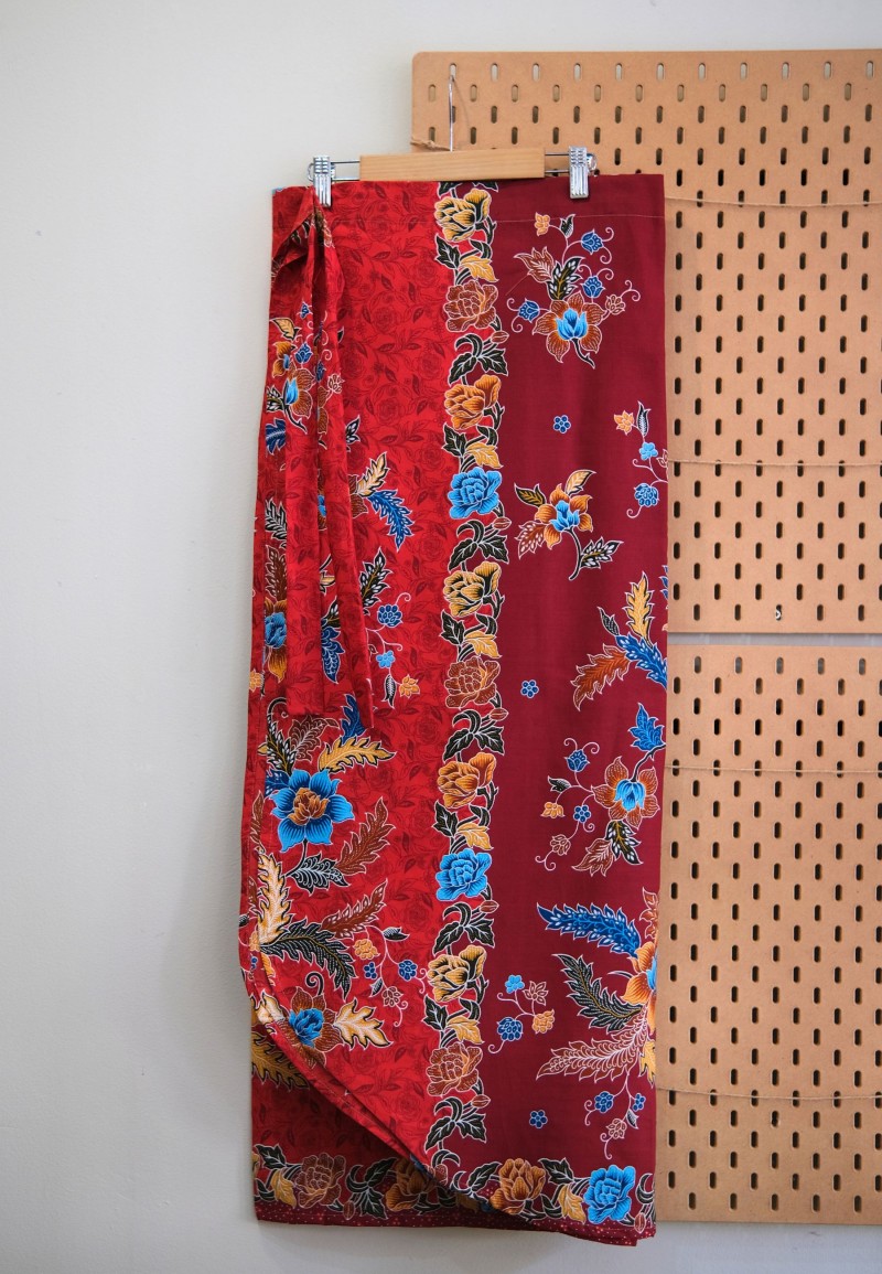 FLORA PAREO BATIK IN HEART