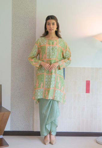 SANIYA KURUNG SET IN PEAS