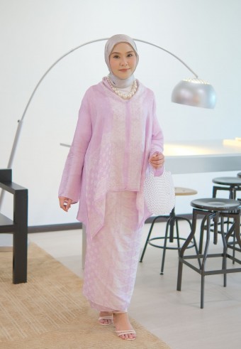 MAYRA KEBAYA SET IN THISTLE
