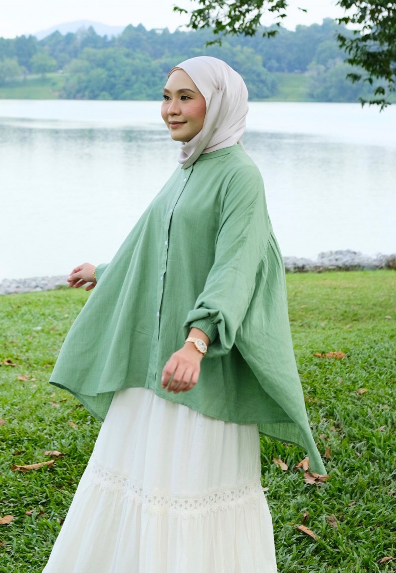LETITIA BLOUSE IN GREEN