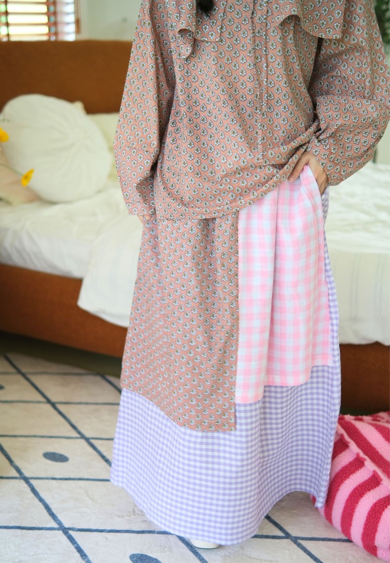 BELINE SKIRT IN LAVENDER DREAM