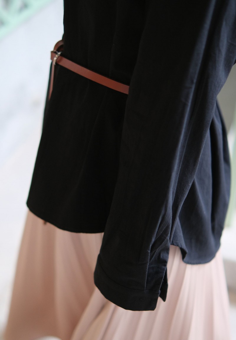 ALLY BUTTON BLOUSE IN INKWELL