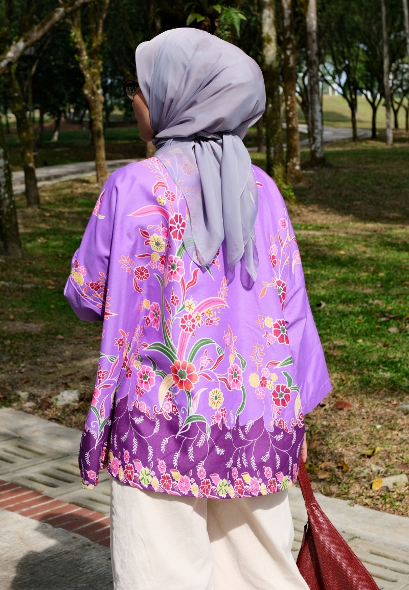 JOYCE BLOUSE BATIK 2.0 IN PASTEL PURPLE