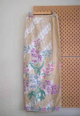 LIRA BATIK SKIRT IN SAND