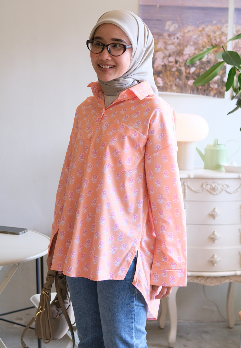 DARCIE BLOUSE IN SHERBET ORANGE