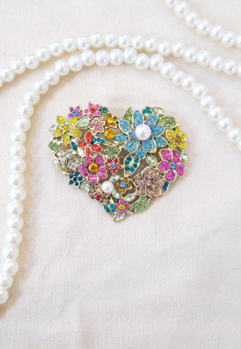 BROOCH IN HEART