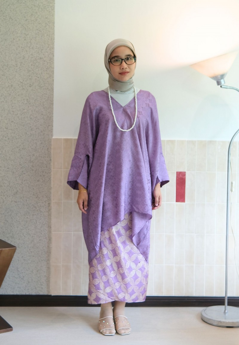 HELCIA KURUNG SET IN LAVENDAR