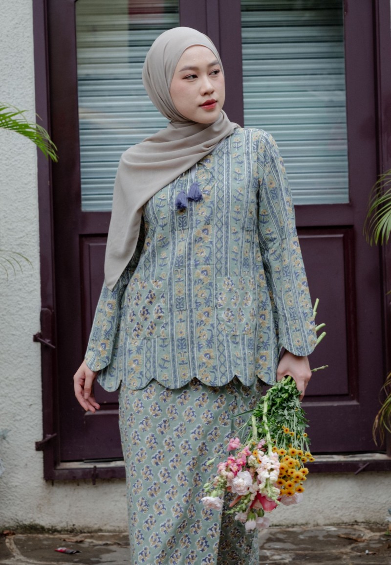 BIDASARI KEDAH IN DUSTY SAGE (PRE-ORDER)