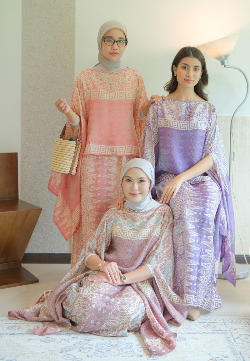 MAHESA KURUNG SET IN ANALINE