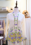 NINA KEBAYA BUTTON TOP 5.0 IN FROST LAVENDER