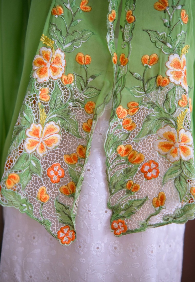 LEIA KEBAYA 3.0 IN THYME