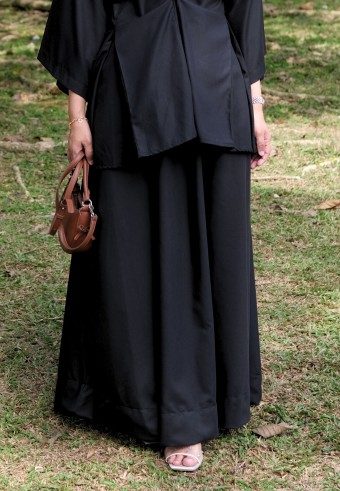 ASTRID SKIRT IN BLACK