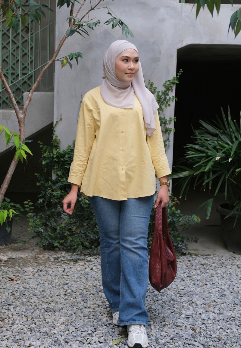 ALLY BUTTON BLOUSE IN BUTTER YELLOW