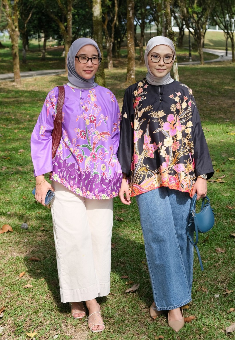 JOYCE BLOUSE BATIK 2.0 IN PASTEL PURPLE