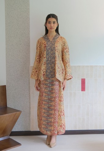 ELVIRA KEBAYA SET IN GLEAM