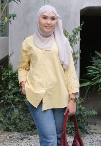 ALLY BUTTON BLOUSE IN BUTTER YELLOW
