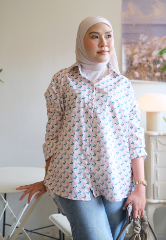 DARCIE BLOUSE IN WHITE FLORAL