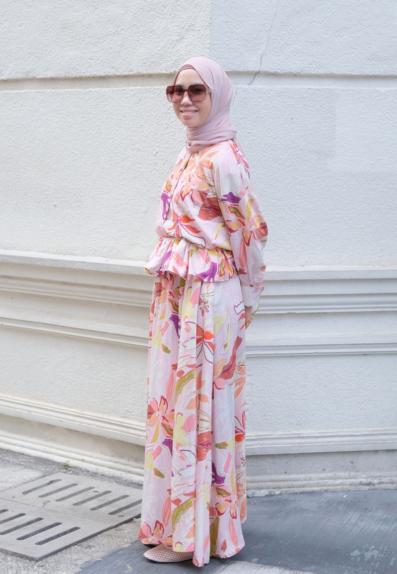 RYNN SET SKIRT IN PETUNIA