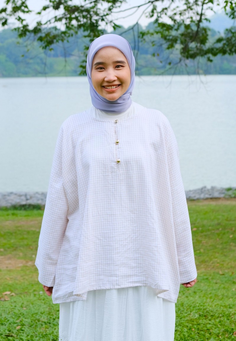 JOYCE BLOUSE IN BROWN CHEKERED