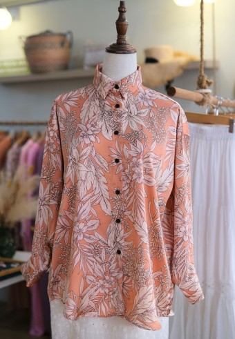 LUXE BLOUSE IN PETUNIA