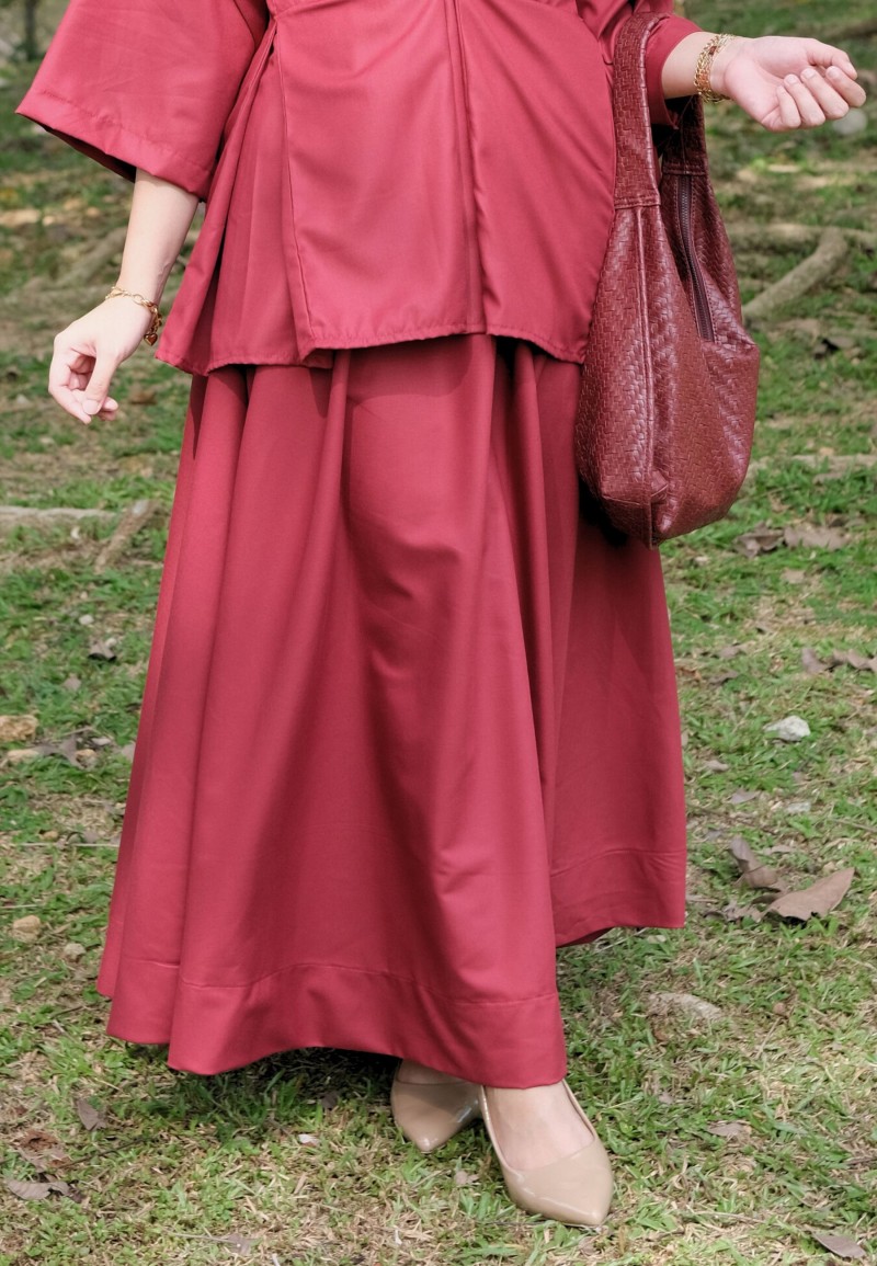 ASTRID SKIRT IN MAROON