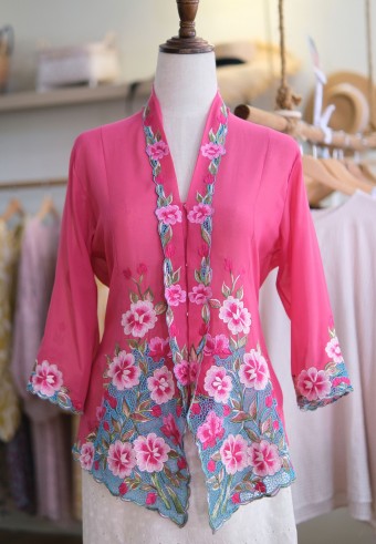 NINA KEBAYA BUTTON TOP 8.0 IN FUCHSIA FLIZZ