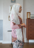 TIARA SELENDANG SULAM IN OFF WHITE