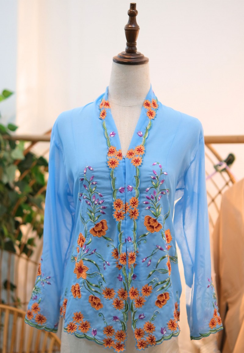 HANA KEBAYA IN SPRING ORANGE