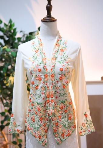 HANA KEBAYA BUTTON  TOP 2.0 BUTTER YELLOW