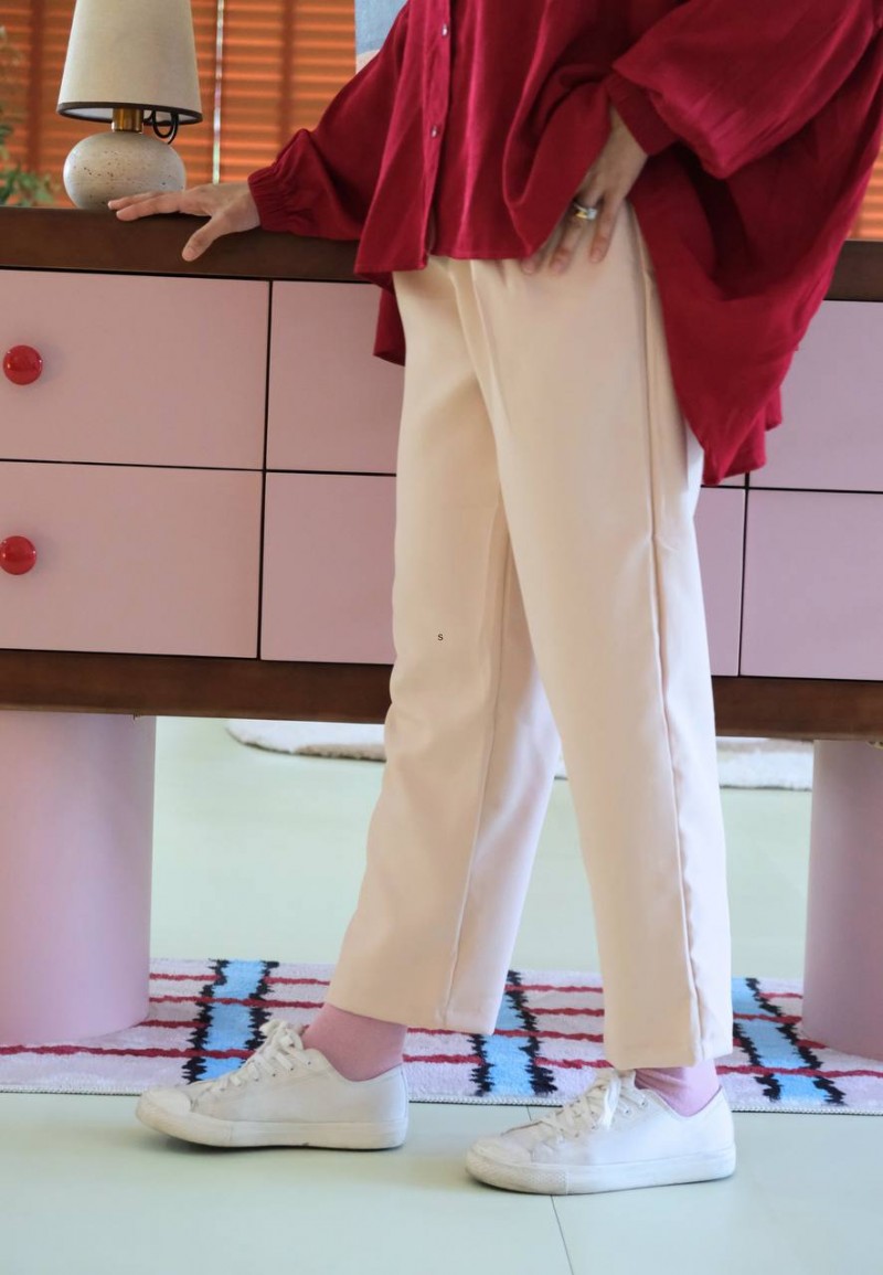 ANKLE PANTS IN VANILLA