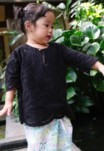 MANIKA KIDS TOP IN INK ( TOP ONLY )